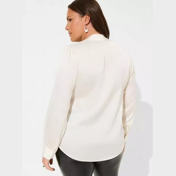 Torrid - Studio Bubble Satin Bow Tie Blouse in Pristine Cream / White​​​​ - Picture 11 of 12